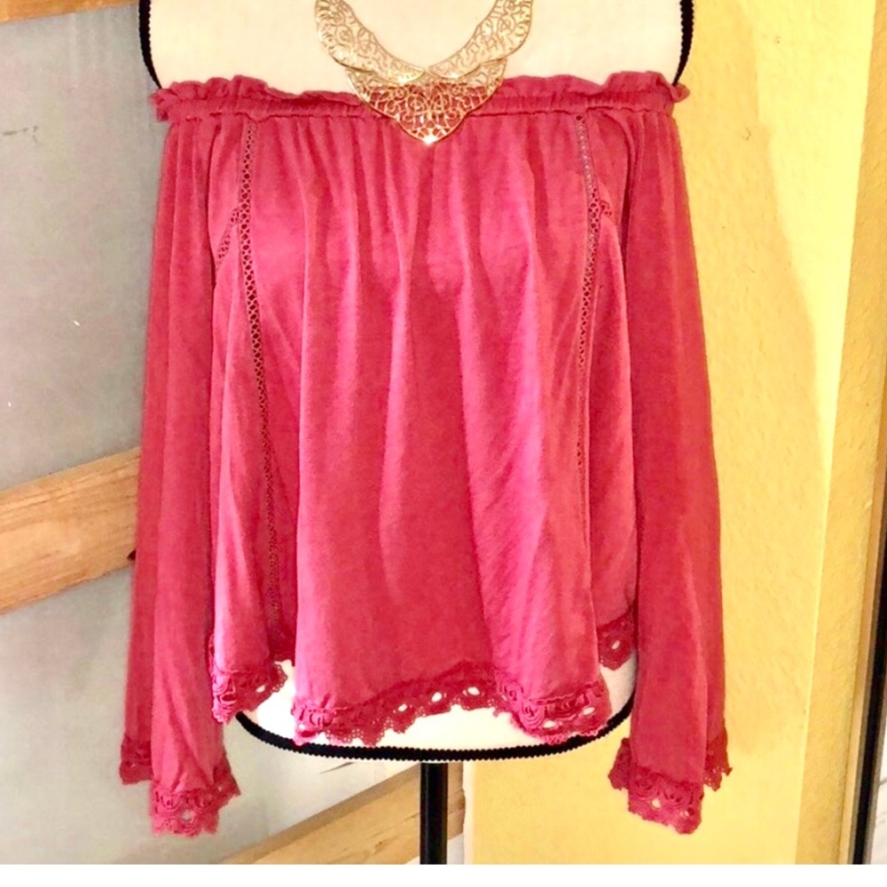 Beautiful cold shoulder mauve top